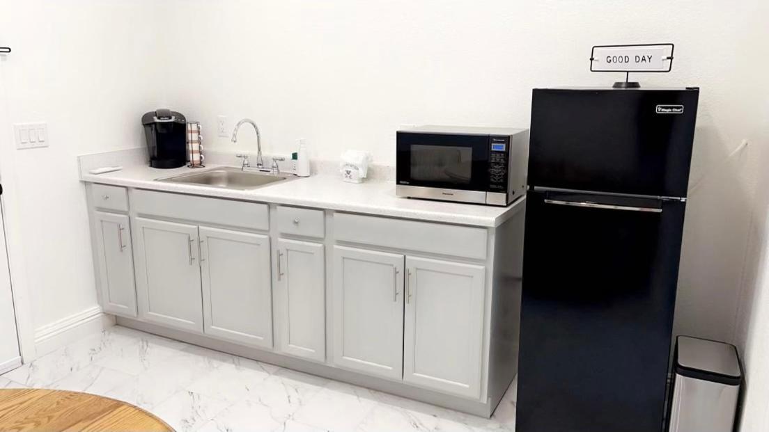 Guest House , 5 Min Away From Las Airport. Las Vegas Esterno foto
