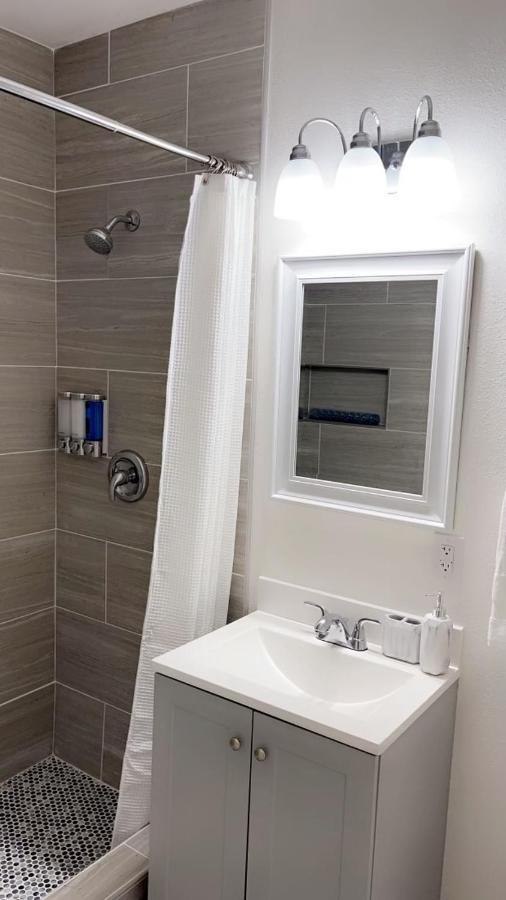 Guest House , 5 Min Away From Las Airport. Las Vegas Esterno foto
